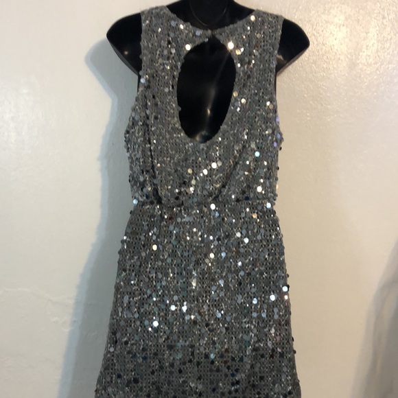 Trixxi sequined mini cocktail dress size small - Picture 6 of 10
